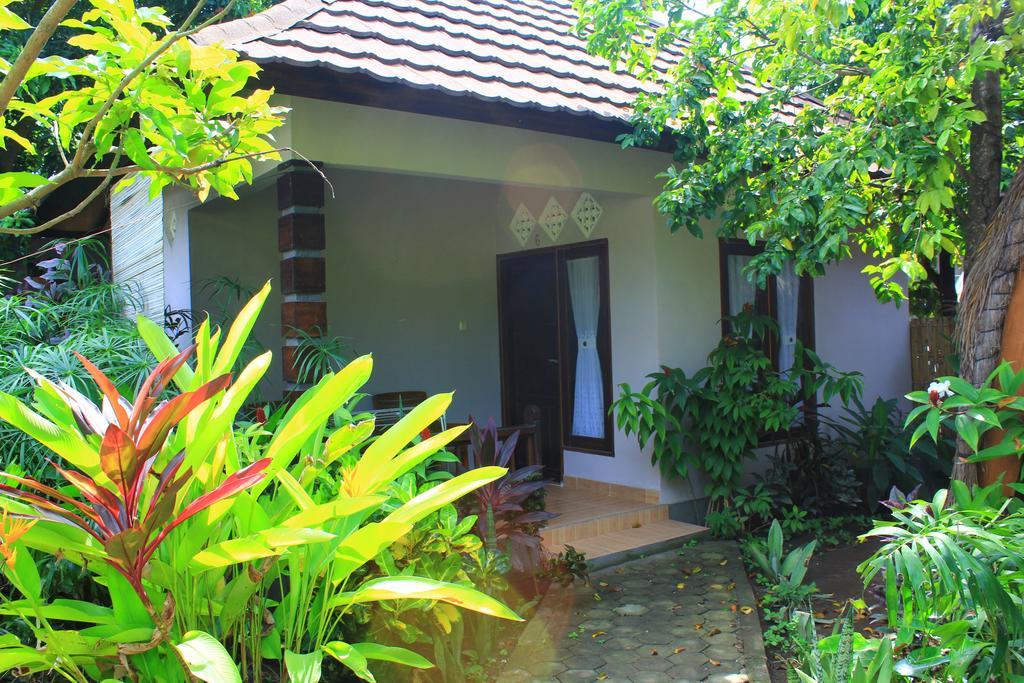 Gili Bagus Village Гили-Эйр Экстерьер фото